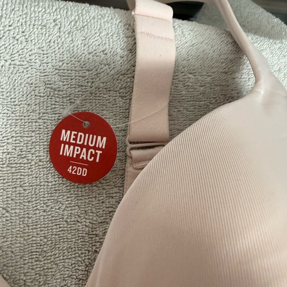 NWT Duluth Trading Co Armochillo Teeluxe pale pink Bra size 42DD - Picture 6 of 9